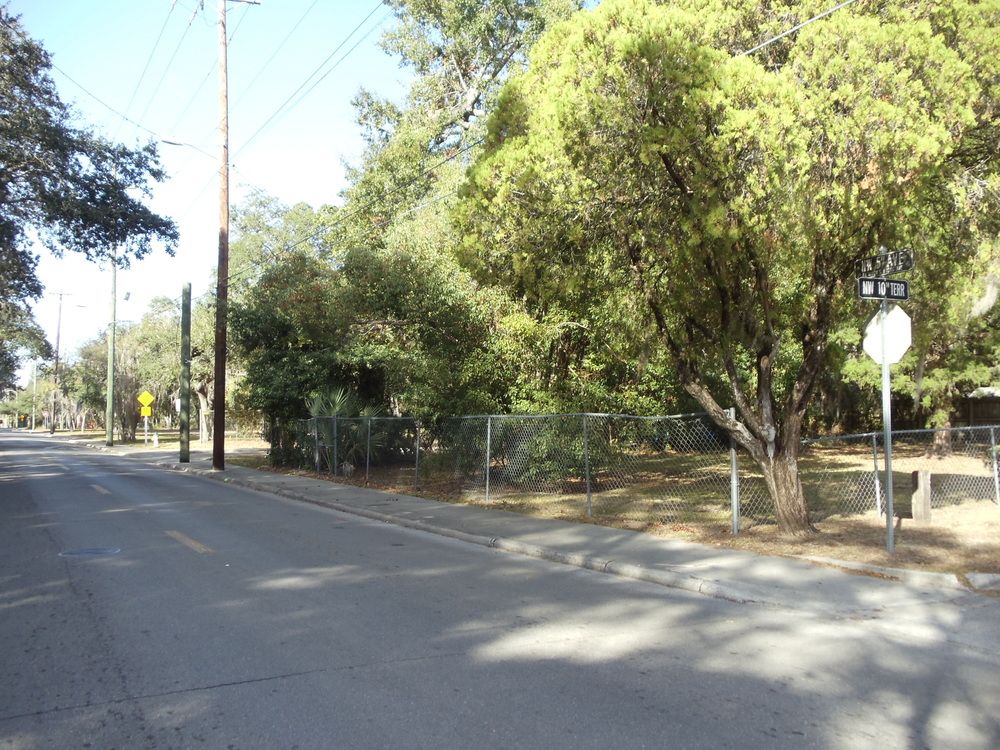 Seminary Lane: 1000-1200 NW 5th Avenue, Gainesville, FL 32601